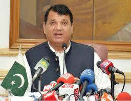 پاکستان معاشی بحالی اور استحکام کے راستے پر گامزن، لیپ ٹاپ اسکیم کا مقصد نوجوانوں کو جدید تعلیم سے ہم آہنگ کرنا ہے، انجینئر امیر مقام