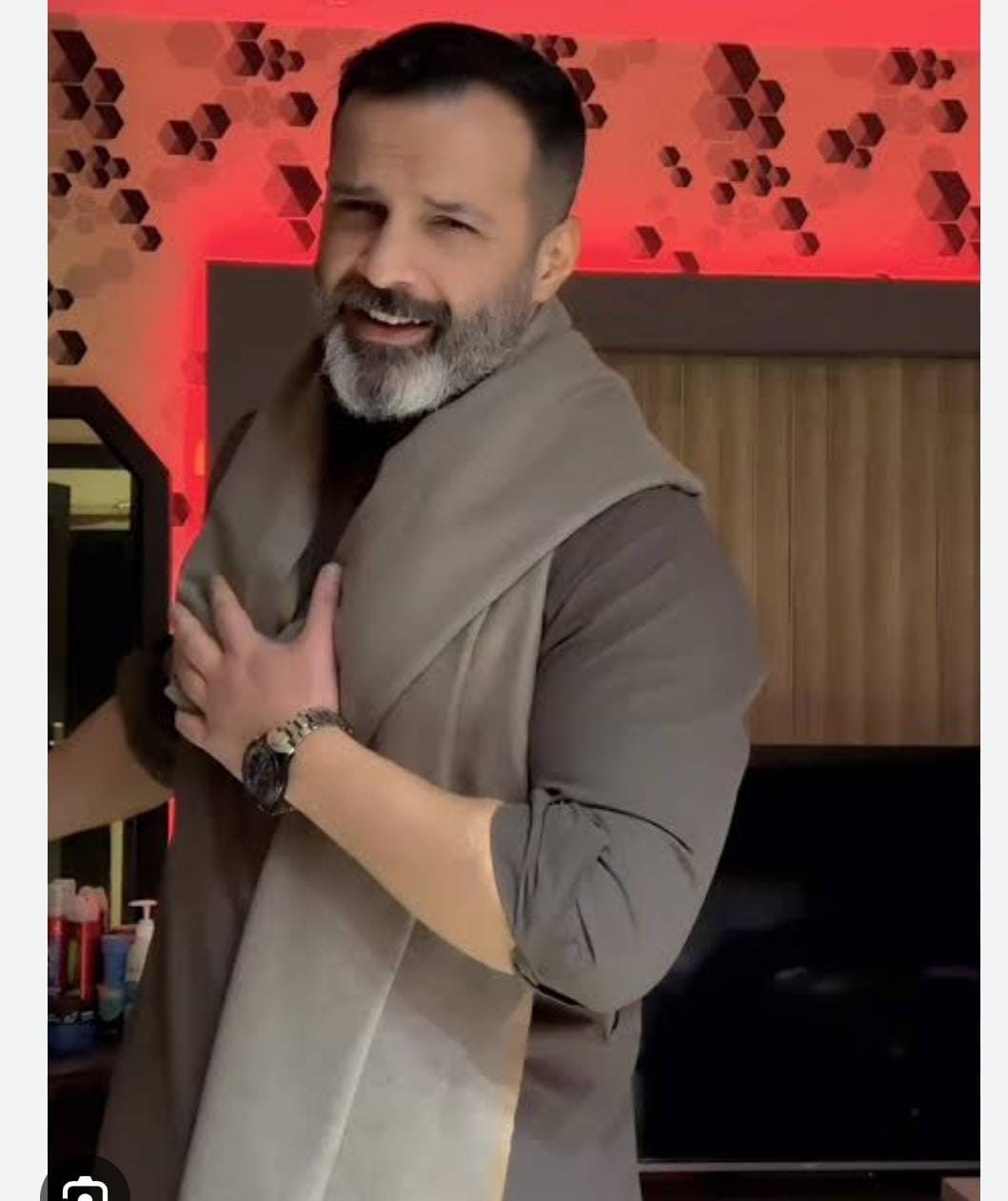 پاکستانی سوشل میڈیا انفلوئنسرہنزلہ لا شاری نے شوبز کی دنیا میں قدم رکھ دیا