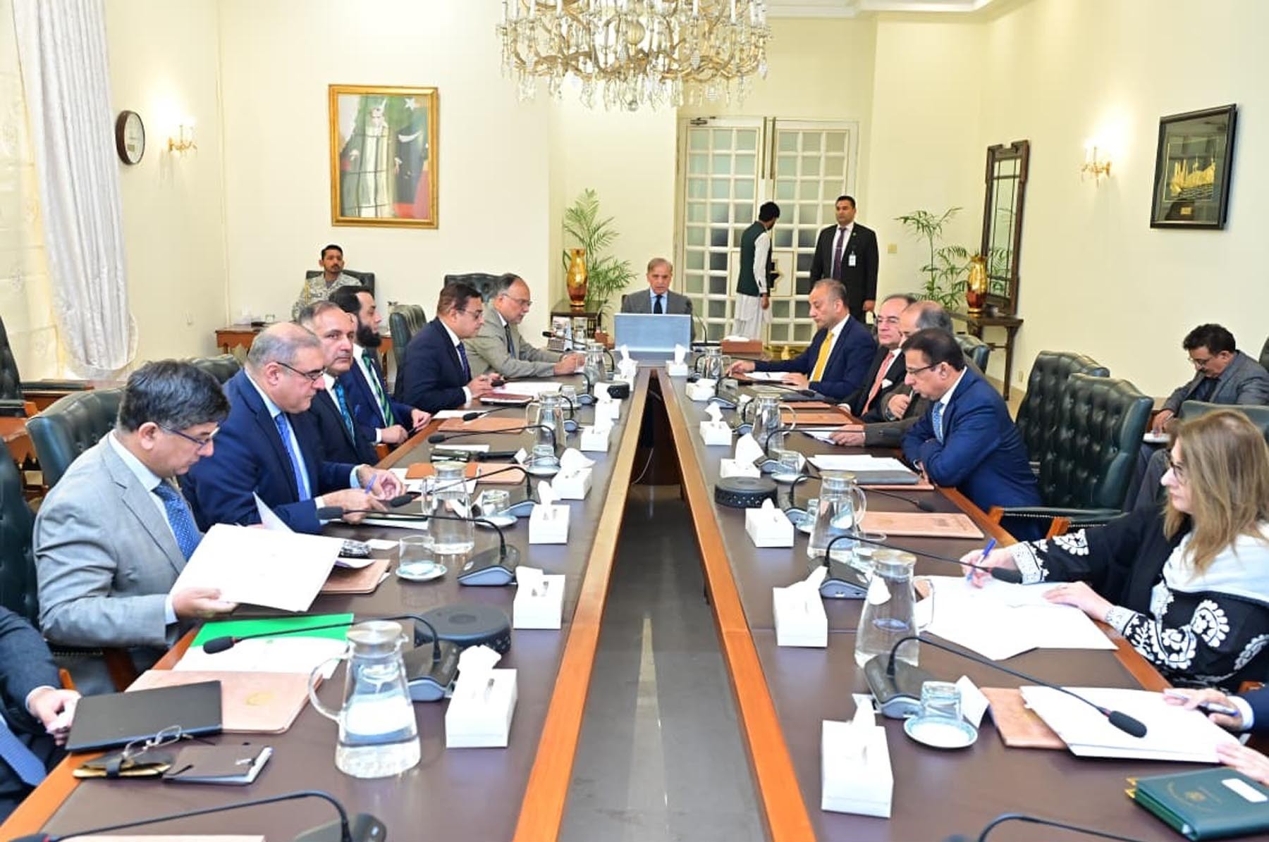 وزیر اعظم شہباز شریف کی زیر صدارت اجلاس، آئندہ برس مون سون میں کسی بھی جانی و مالی نقصان سے بچنے کیلئے ابھی سے تیاری کی ہدایت