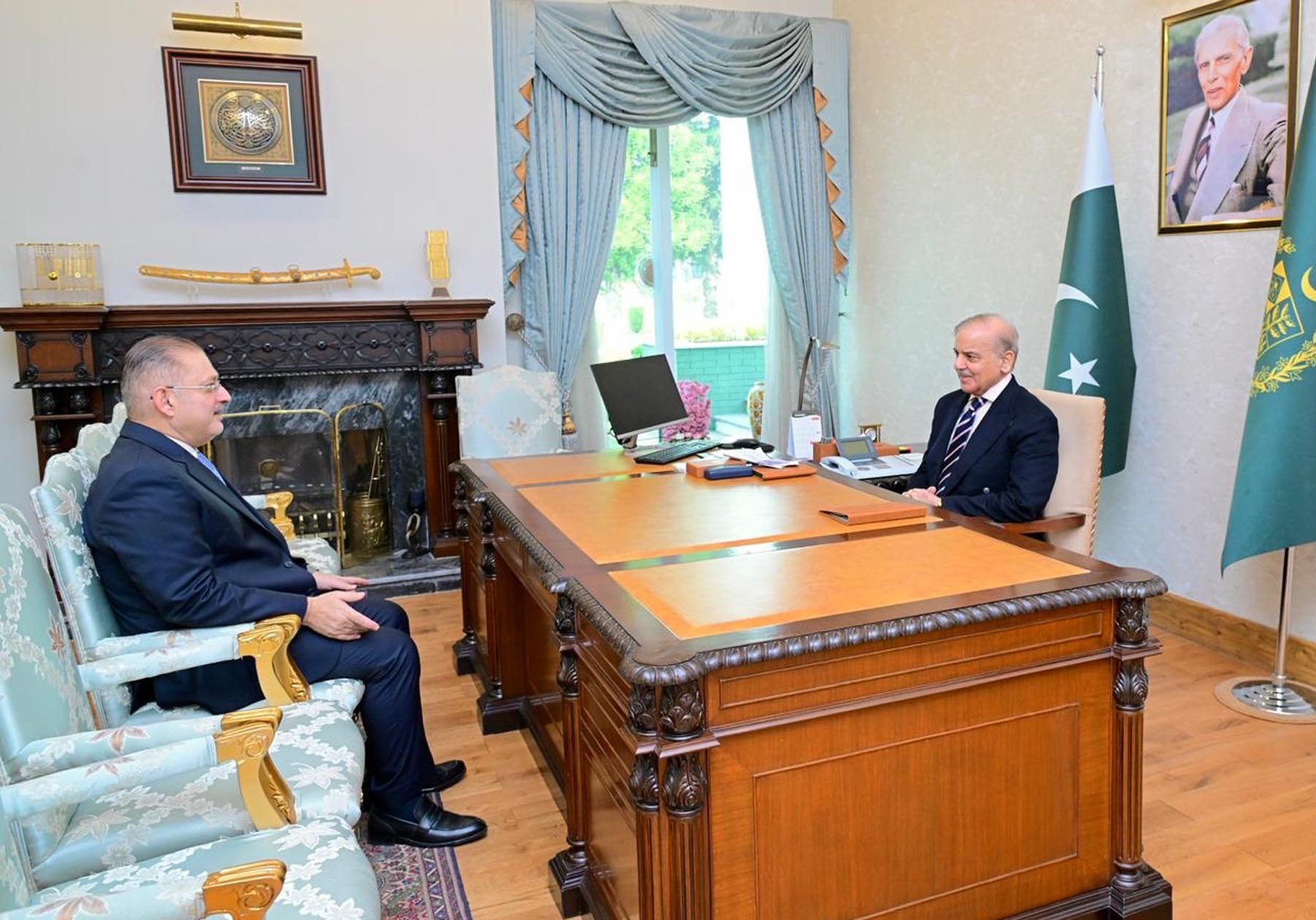 وزیر اعظم شہباز شریف سے سندھ کے وزیراطلاعات شرجیل انعام میمن کی ملاقات