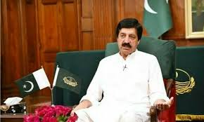 دیکھ کر بڑی خوشی ہوئی ہے کہ وقت کے ساتھ ساتھ ٹرین کے سفر کو معیاری اور عصری تقاضوں کے مطابق آرام دہ بنایا گیا ہے،گورنر پنجاب
