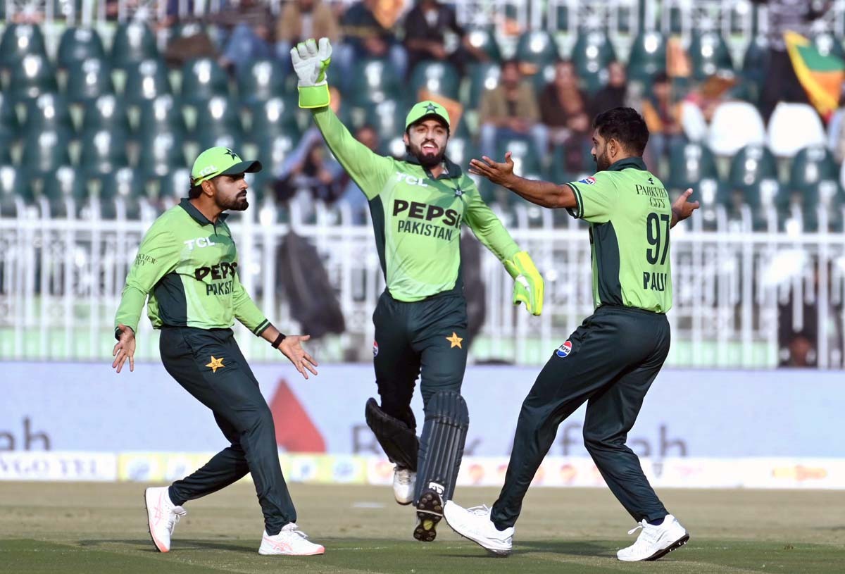 Pakistan beat Sri Lanka