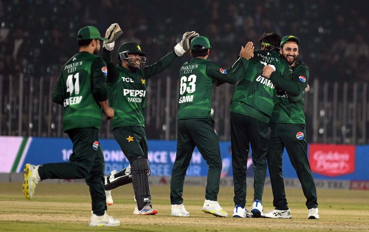 Usman Tariq's brilliant hat-trick