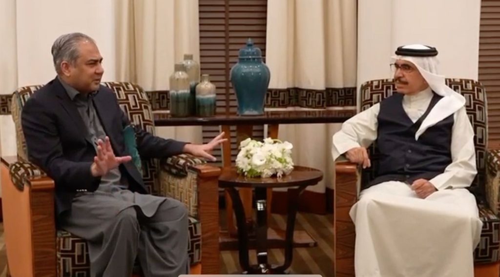 وفاقی وزیرداخلہ محسن نقوی کی بحرینی ہم منصب جنرل شیخ راشد بن عبداللہ آل خلیفہ سے ملاقات،علاقائی سلامتی سمیت باہمی دلچسپی کے امور بارے تبادلہ خیال کیا