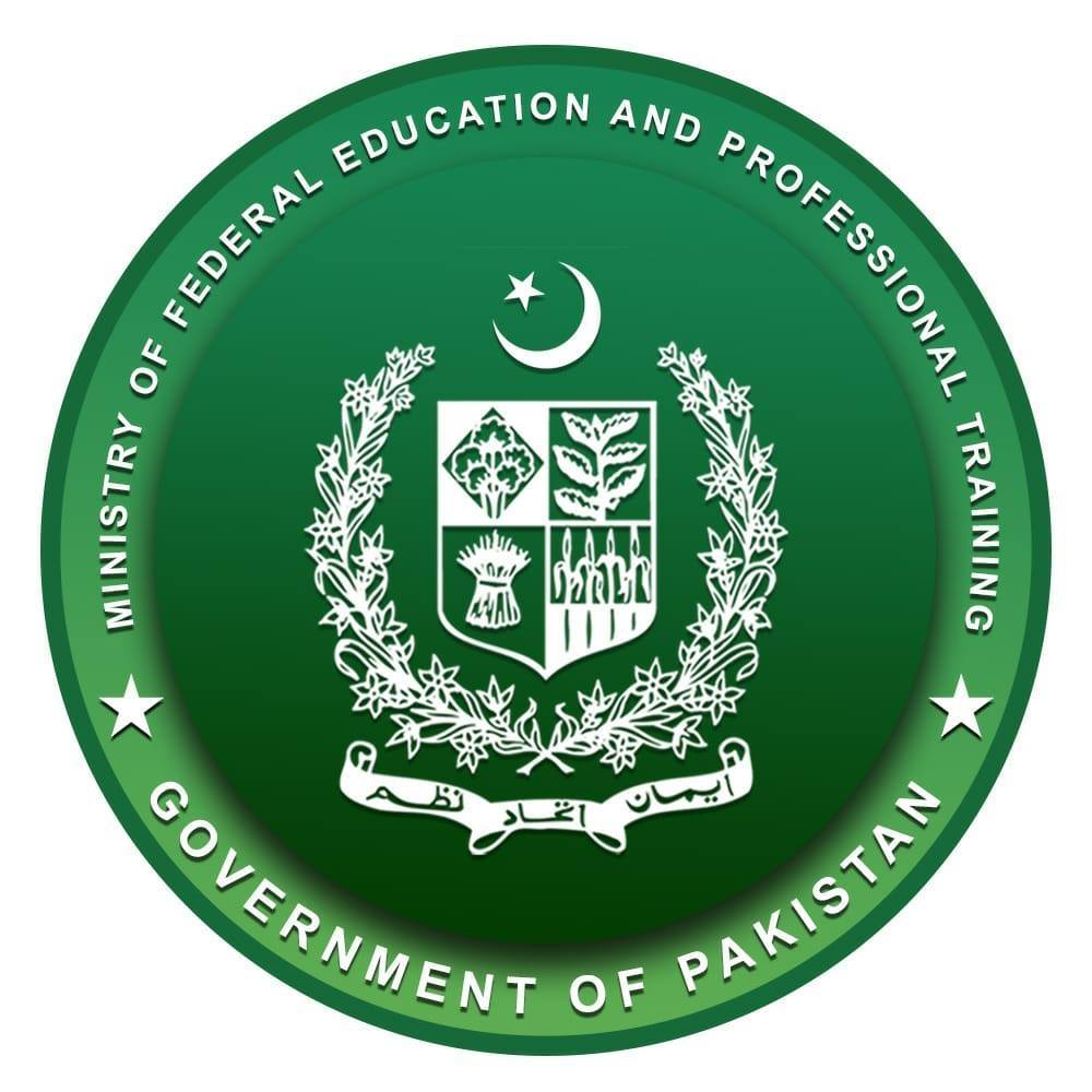 وفاقی وزارتِ تعلیم میں نصاب کی اصلاحات پر جائزہ اجلاس