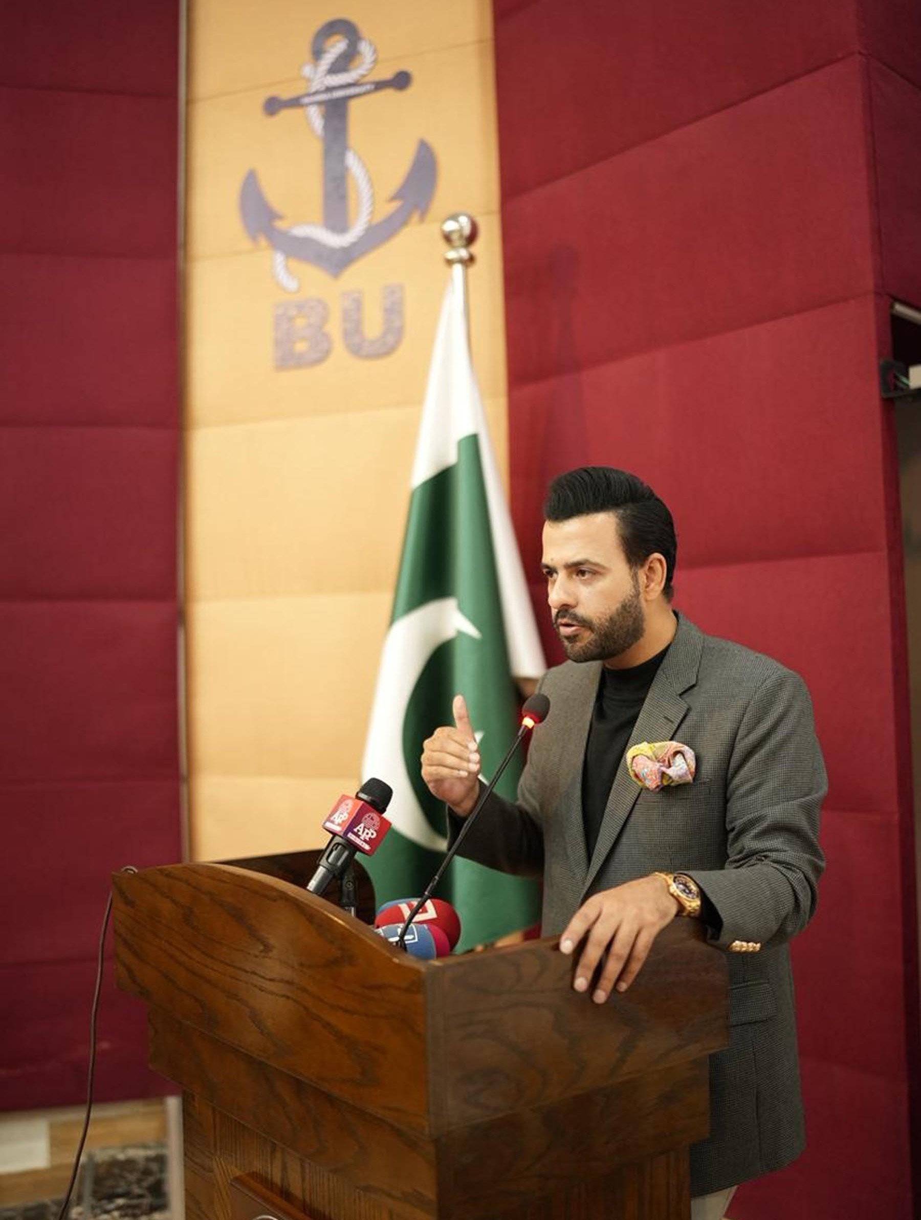 قومی ترقی کی رفتار کو تیز کرنے کیلئے مصنوعی ذہانت کو سٹریٹجک اور مرحلہ وار طریقے سے اپنانے کی ضرورت ہے،بیرسٹردانیال چوہدری