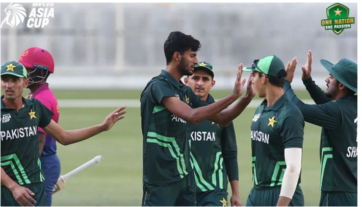 پاکستان انڈر 19ٹیم متحدہ عرب امارات کو شکست دے کر ایشیا کپ کے سیمی فائنل میں پہنچ گئی
