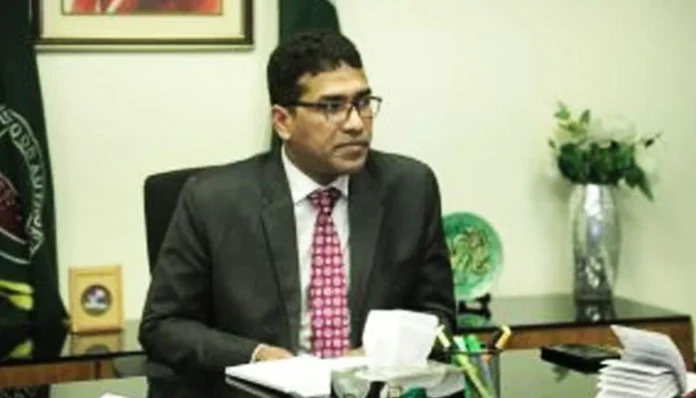 ٹولنٹن مارکیٹ میں 10جنوری تک ایس او پیز پر عملدرآمد نہ کرنے والوں کے کاروباربند، مقد مات اورجرمانہ عائد کیا جائے گا،عاصم جاوید