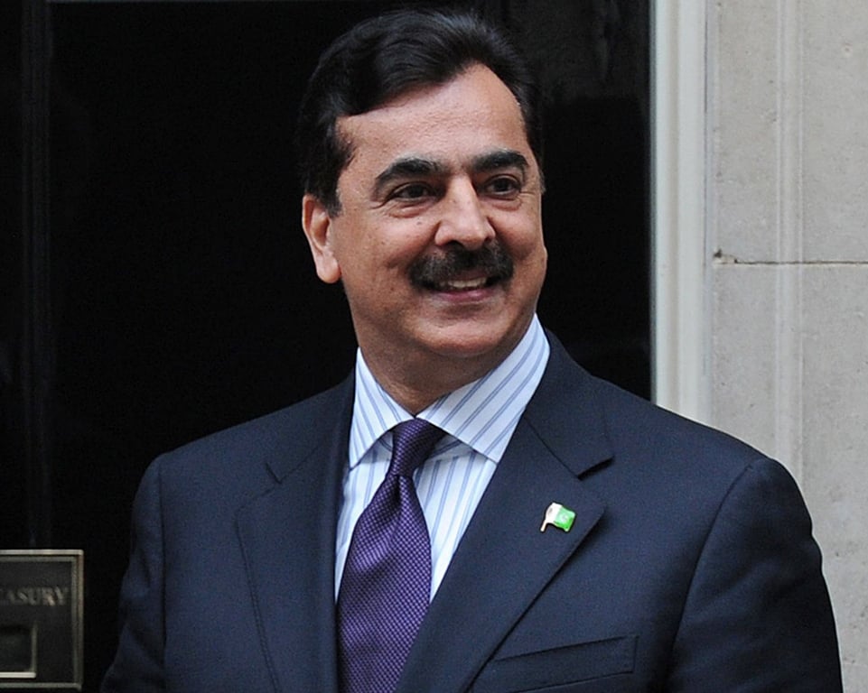 باقاعدگی سے بل اداکرنے والے صارفین کو گیس کی فراہمی یقینی بنائی جائے، چیئرمین سینیٹ سید یوسف رضا گیلانی