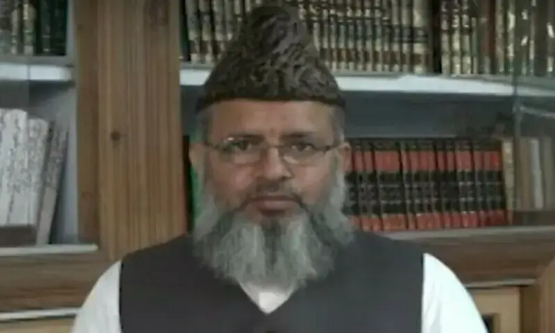 اسلام آباد انٹر نیشنل یونیورسٹی کے فارغ التحصیل فضلائے کرام کی دستار فضیلت کے موقع پر سالانہ تقریب کاانعقاد