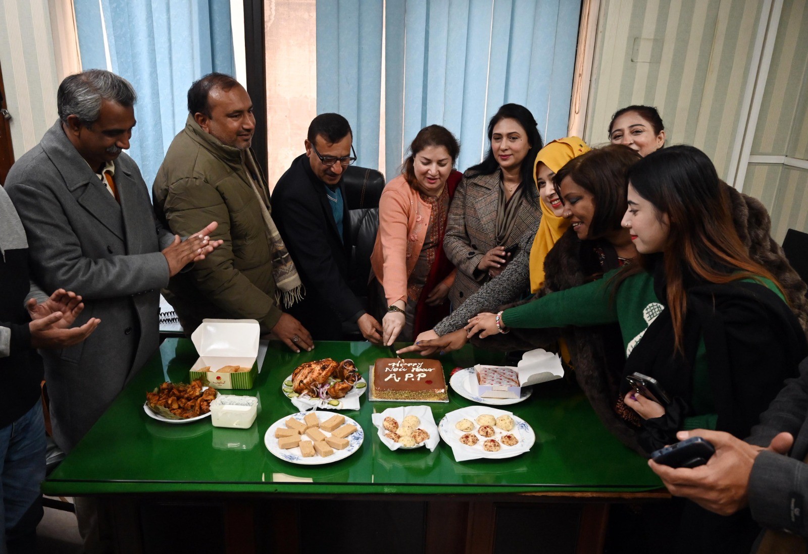 قومی خبررساں ادارہ ایسوسی ایٹڈ پریس آف پاکستان میں سال نوکے حوالہ سے تقریب، حقائق پر مبنی رپورٹنگ سے غیر متزلزل وابستگی کے عزم کااعادہ