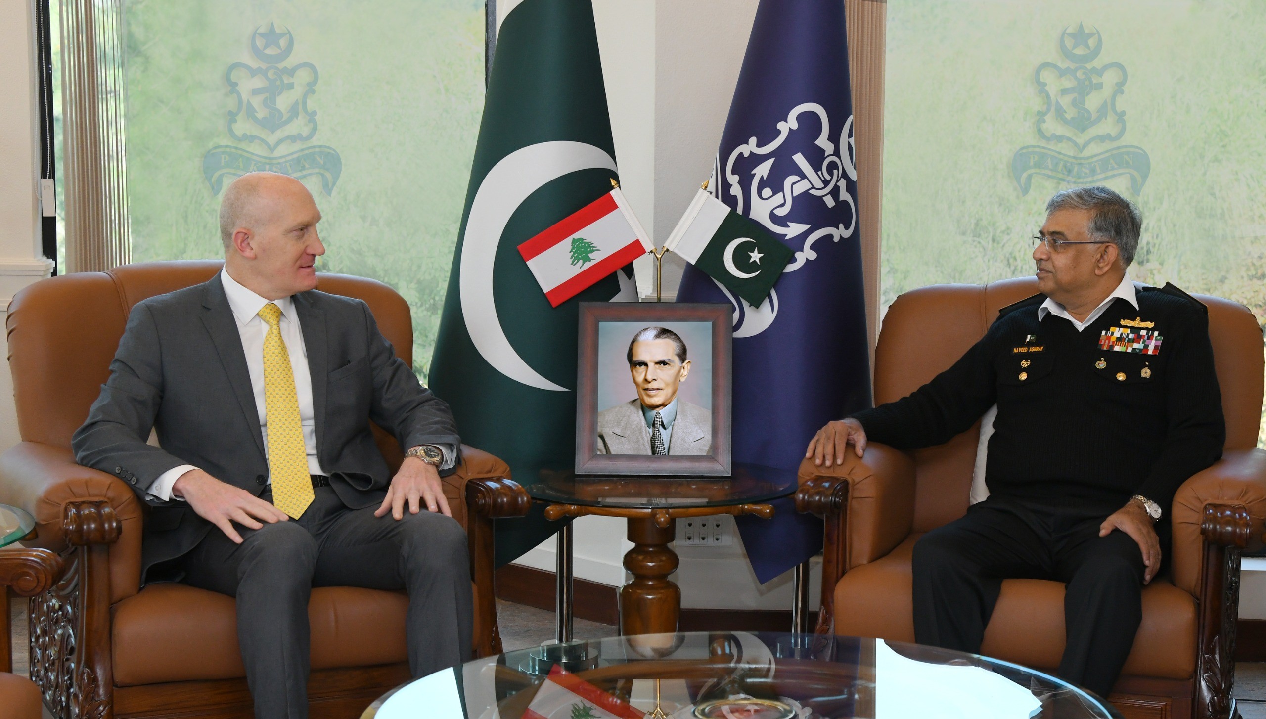 پاک بحریہ کے سربراہ ایڈمرل نوید اشرف سے لبنان کے سفیر عبد العزیز عیسیٰ کی ملاقات