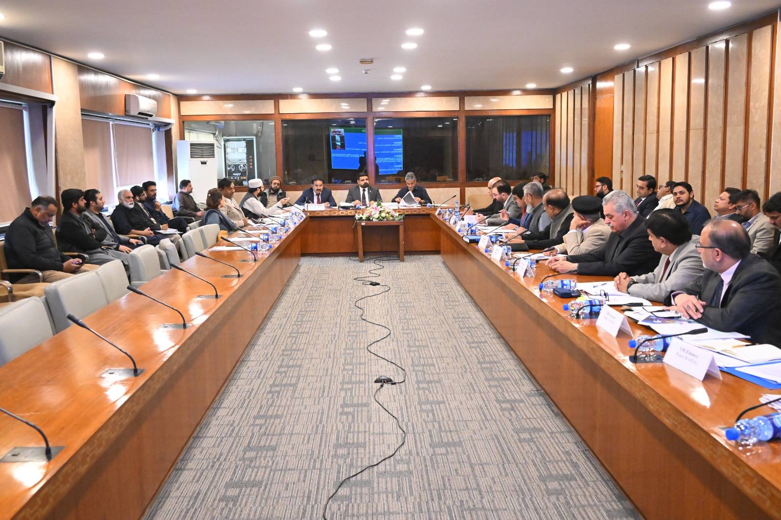 قومی اسمبلی کی قائمہ کمیٹی برائے آبی وسائل کااجلاس،وزارتِ آبی وسائل کے جاری منصوبوں کی منظوری