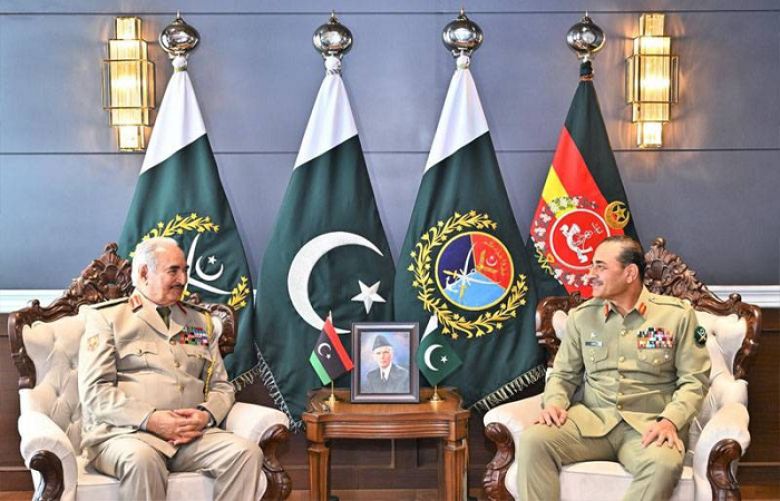 چیف آف آرمی سٹاف و چیف آف ڈیفنس فورسز فیلڈ مارشل سید عاصم منیر سے لیبیا کی عرب مسلح افواج کے کمانڈر انچیف فیلڈ مارشل خلیفہ ابو القاسم حفترکی ملاقات