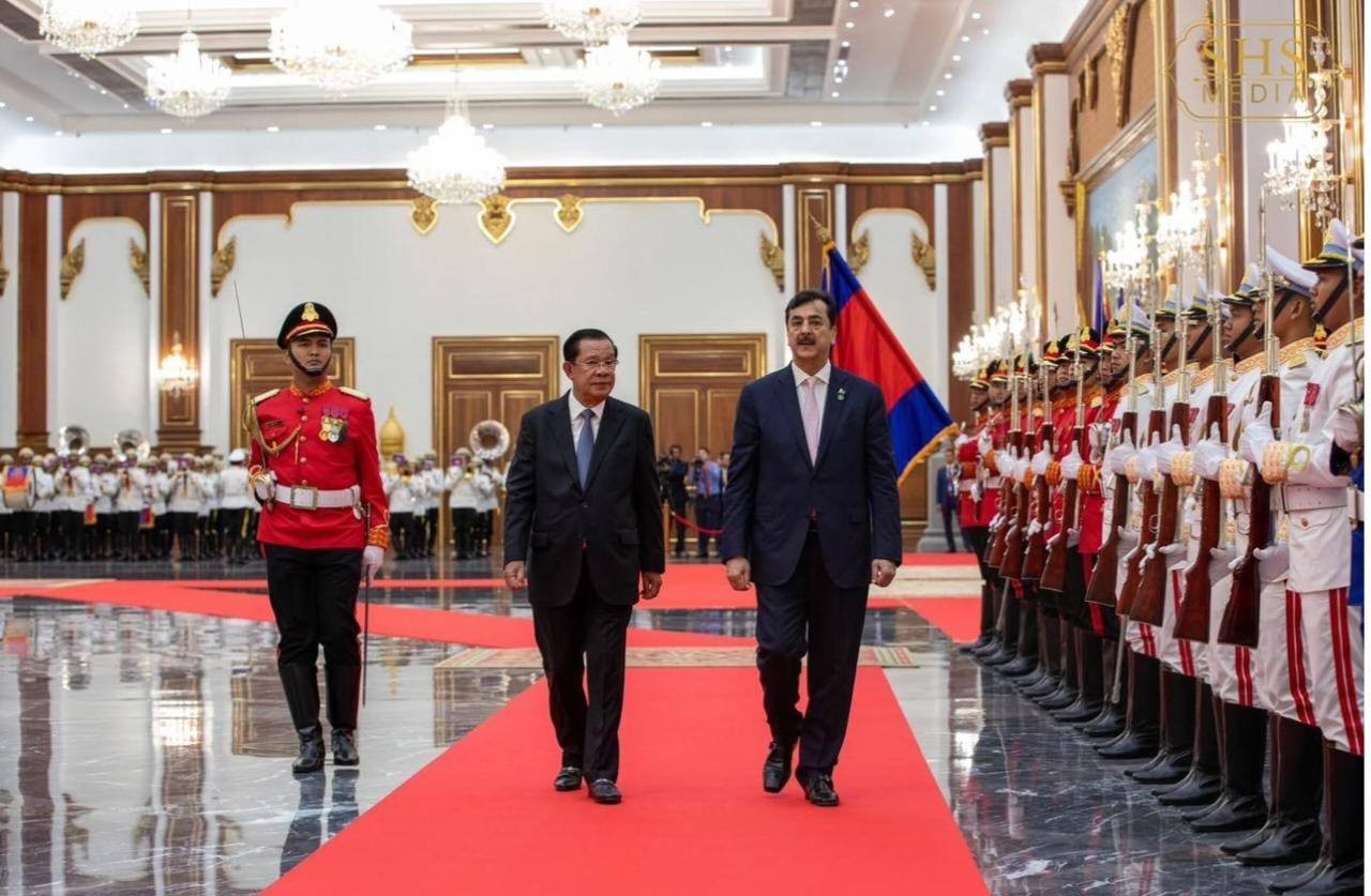 چیئرمین سینیٹ پاکستان سید یوسف رضا گیلانی کا کمبوڈیا کا سرکاری دورہ