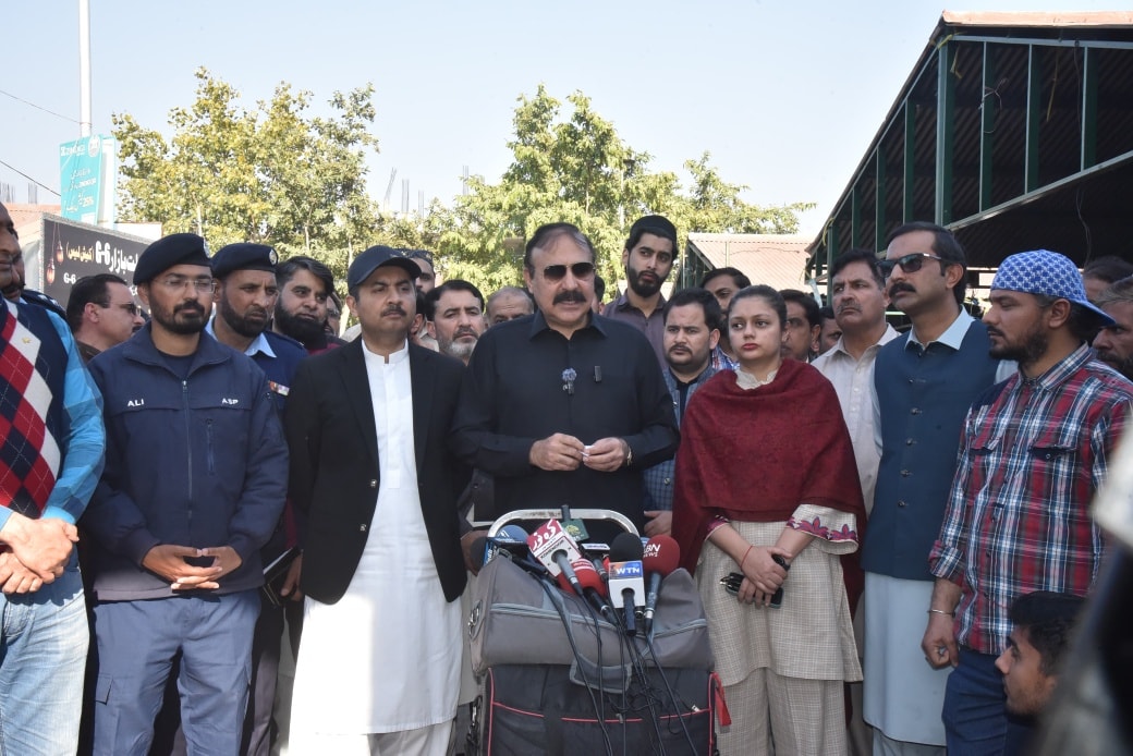 وفاقی دارالحکومت کے رمضان بازاروں میں اشیاء کے معیار اور قیمتوں پر کوئی سمجھوتہ نہیں کیا جائے گا، ڈاکٹر طارق فضل چوہدری