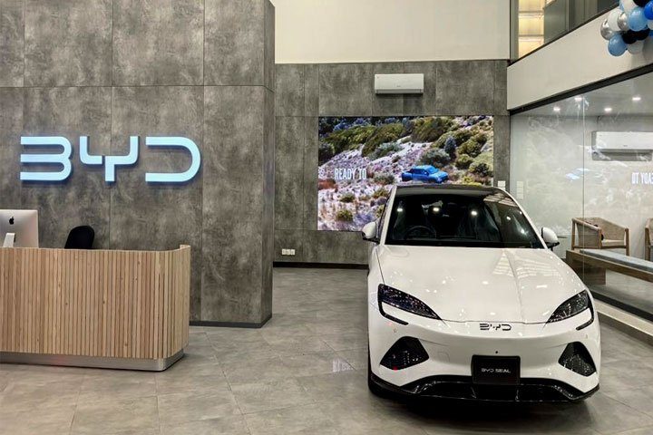 میگا موٹر کمپنی کی طرف سے پاکستان میں BYD کی چھٹی ڈیلرشپ کا فیصل آباد میں افتتاح