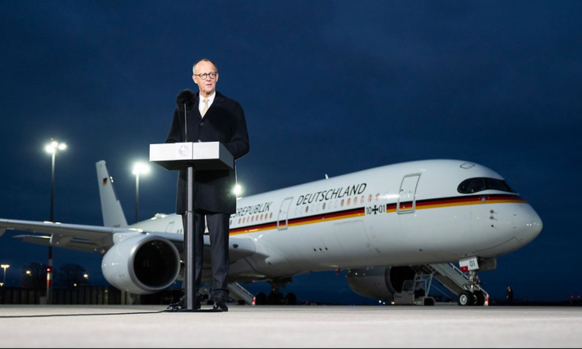 German Chancellor arrives in China