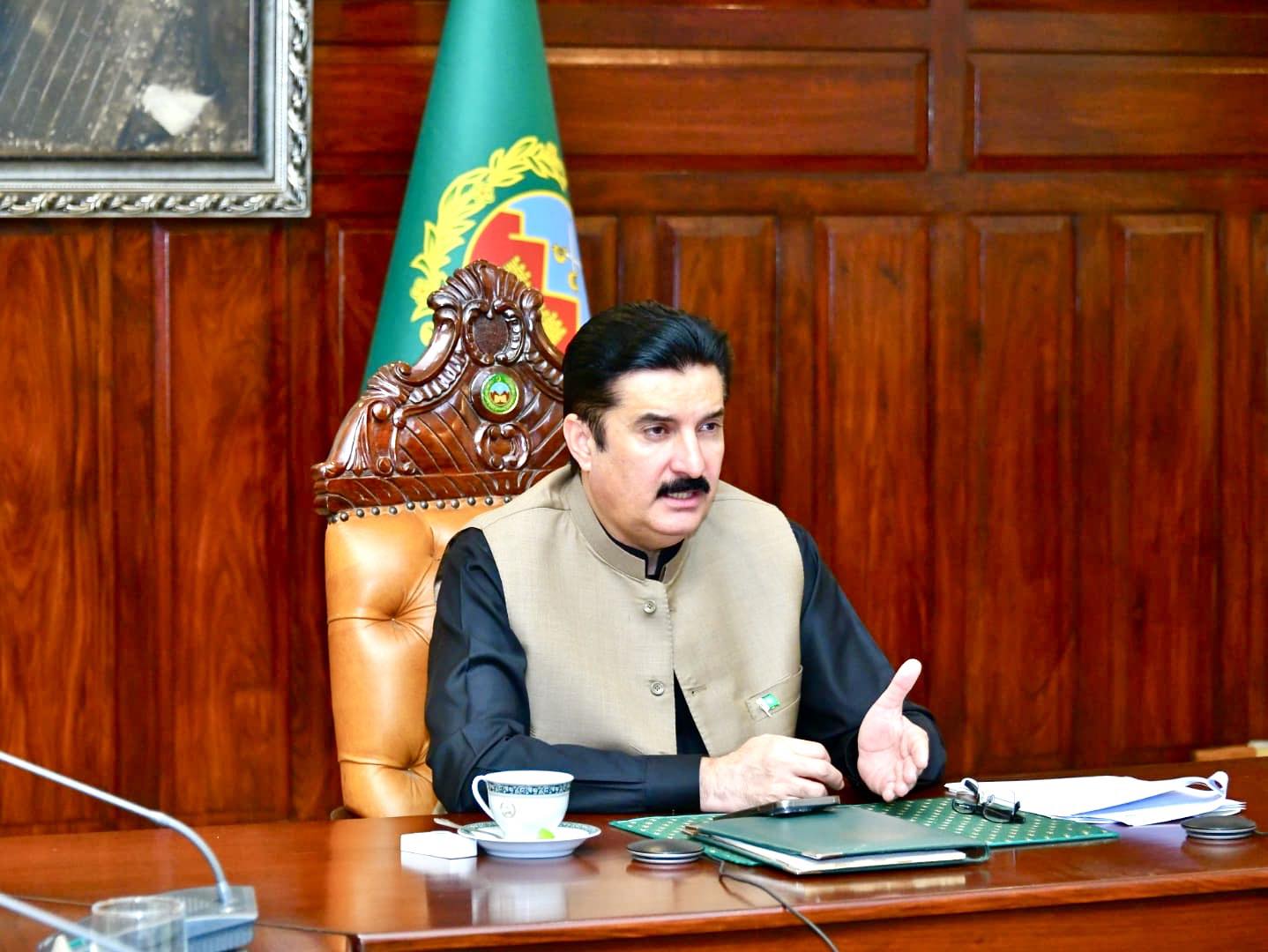 گورنر خیبرپختونخوا فیصل کریم کنڈی کی زیرِ صدارت اشیاء کی خریداری پر ودہولڈنگ سیلز ٹیکس کی کٹوتی سے متعلق اعلیٰ سطحی اجلاس