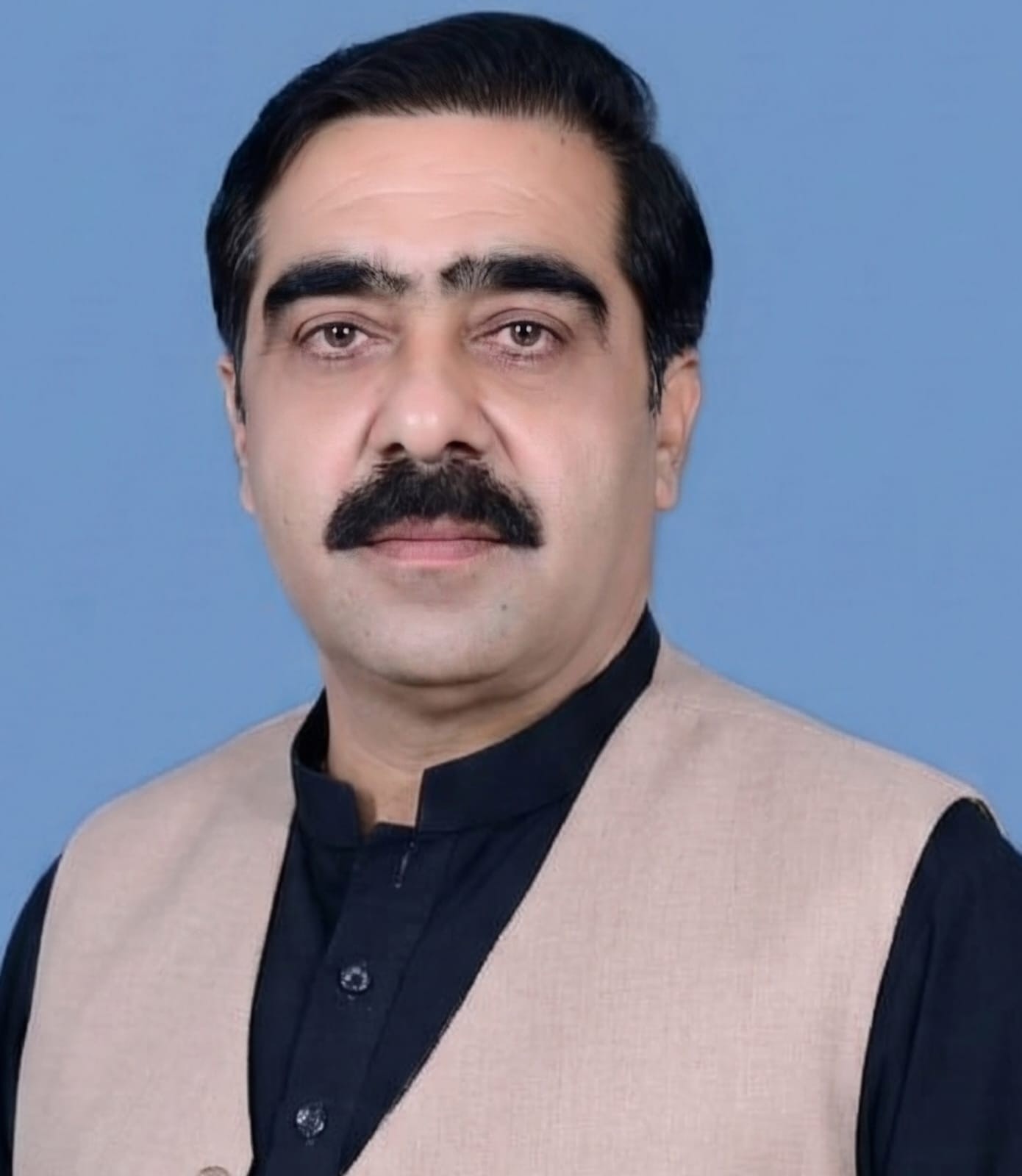 اساتذہ کے لئے ٹیچر پے اسکیل،ٹیچر کارڈ اور نیشنل ٹیچنگ کونسل جیسے اقدامات اٹھانے کی ضرورت ہے ، ڈاکٹر عمران نیازی