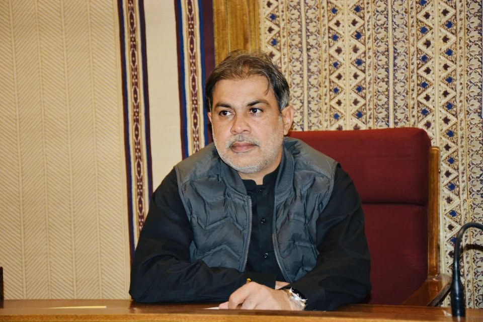 نوجوانوں کو کھیلوں اورمثبت سرگرمیوں کی طرف راغب کرکے سماجی برائیوں سے بچایاجاسکتاہے ، میر لیاقت علی لہڑی