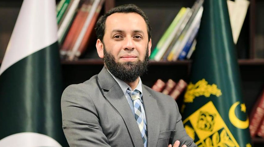 وفاقی وزیر اطلاعات و نشریات عطاء اللہ تارڑ چودھری آصف میو کے گھر گئے ، مرحوم کے اہل خانہ سے دلی تعزیت اور ہمدردی کا اظہار