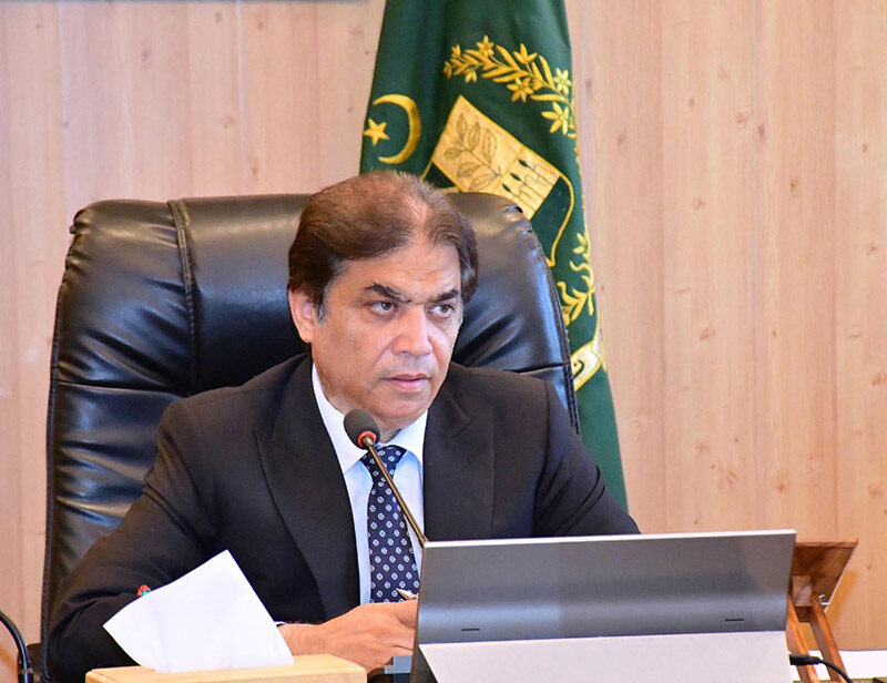 نوجوانوں کو کھیلوں کے میدانوں میں آگے بڑھنے کے مساوی مواقع فراہم کرنا حکومت کی ترجیحات میں شامل ہے، محمد حنیف عباسی