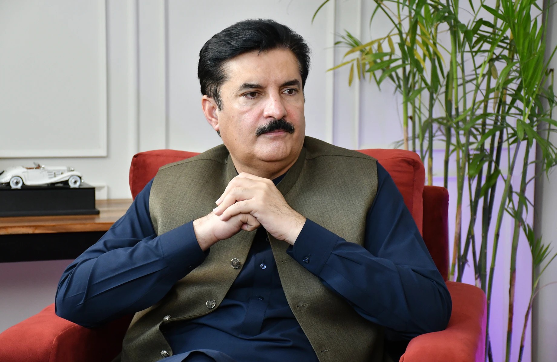 Faisal Karim Kundi
