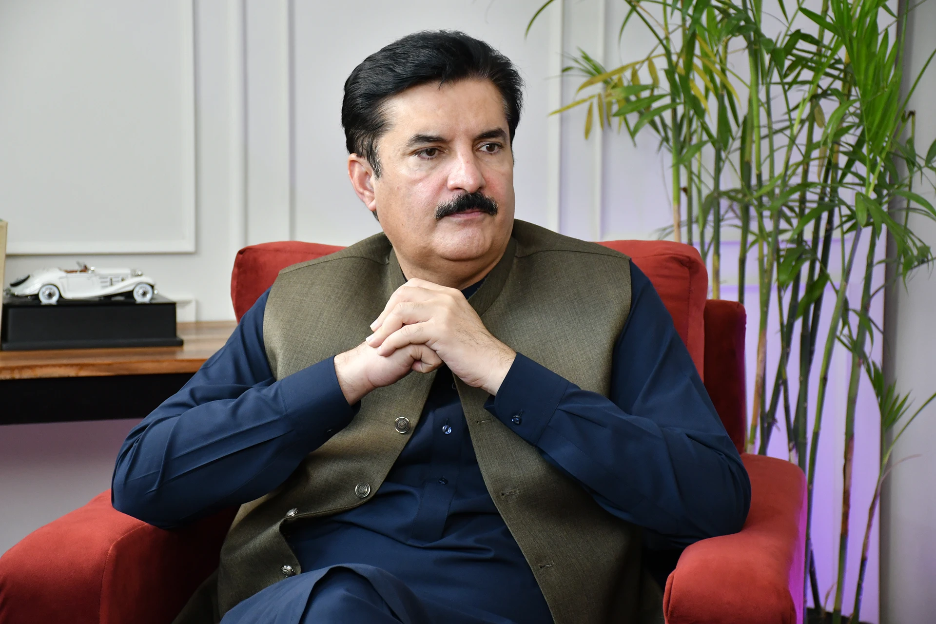 گورنر خیبرپختونخوا کا سابق ایم پی اے مقدمل خان کی اہلیہ ، پیپلز پارٹی کے ضلعی صدر صوابی علی خان کی والدہ کی وفات پر افسوس کا اظہار