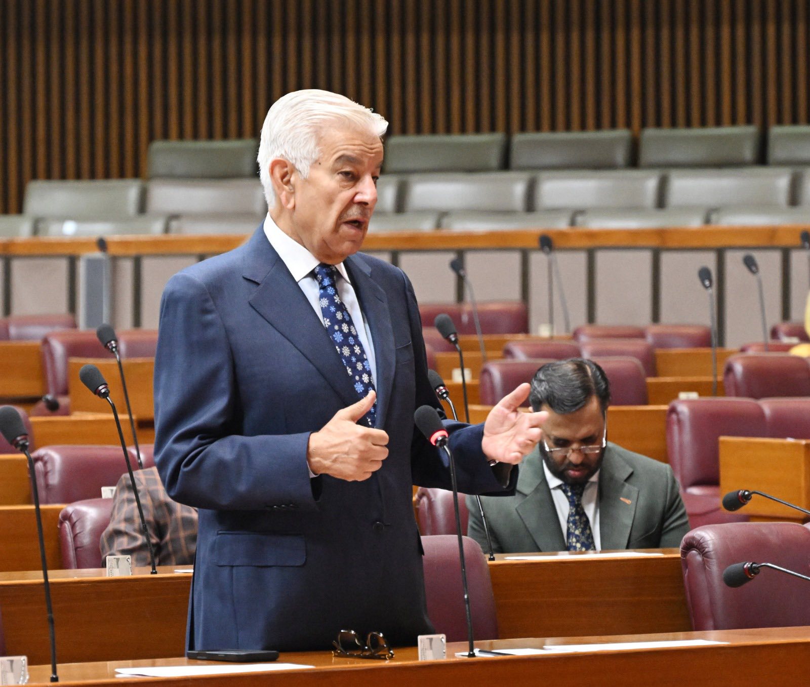 دفاعی میدان میں بھارت کے خلاف جنگ میں کامیابی کے بعد پاکستان سفارتی میدان میں بھی سبقت لے گیا ہے ، وزیر دفاع خواجہ محمد آصف کا قومی اسمبلی میں اظہار خیال