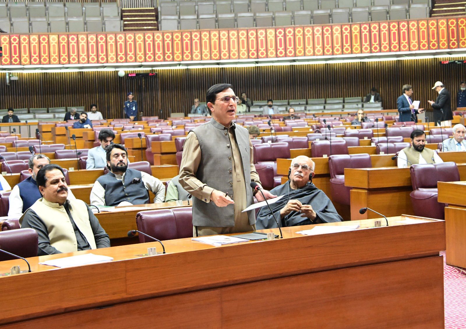 بیرسٹرگوہرخان کاجنگ بندی اوراسلام آباد میں مذاکرات کے تناظر میں راولپنڈی میں جلسہ ملتوی کرنے کااعلان