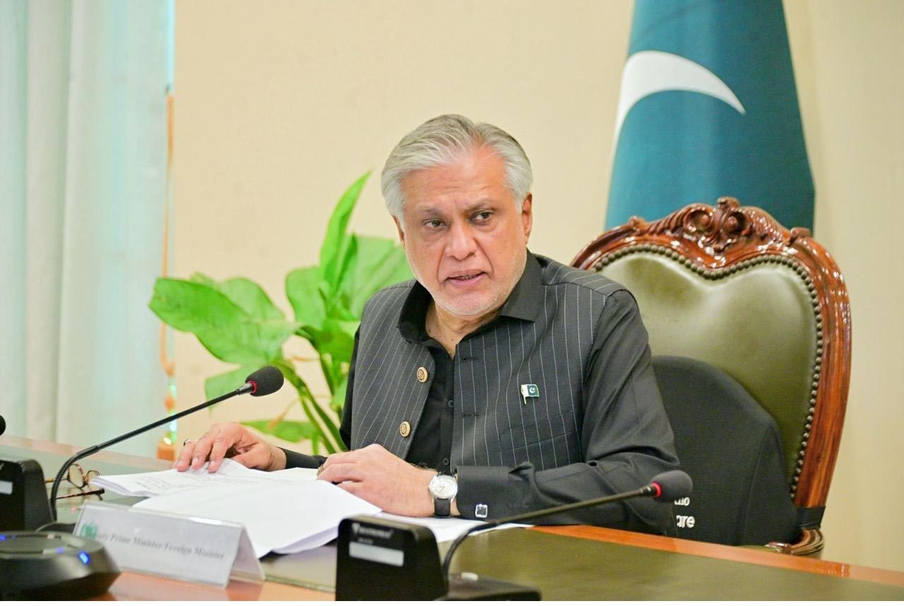 نائب وزیراعظم محمد اسحاق ڈار سے برطانیہ کی ایف سی ڈی او کے لئے پارلیمانی نائب وزیر خارجہ کی ملاقات