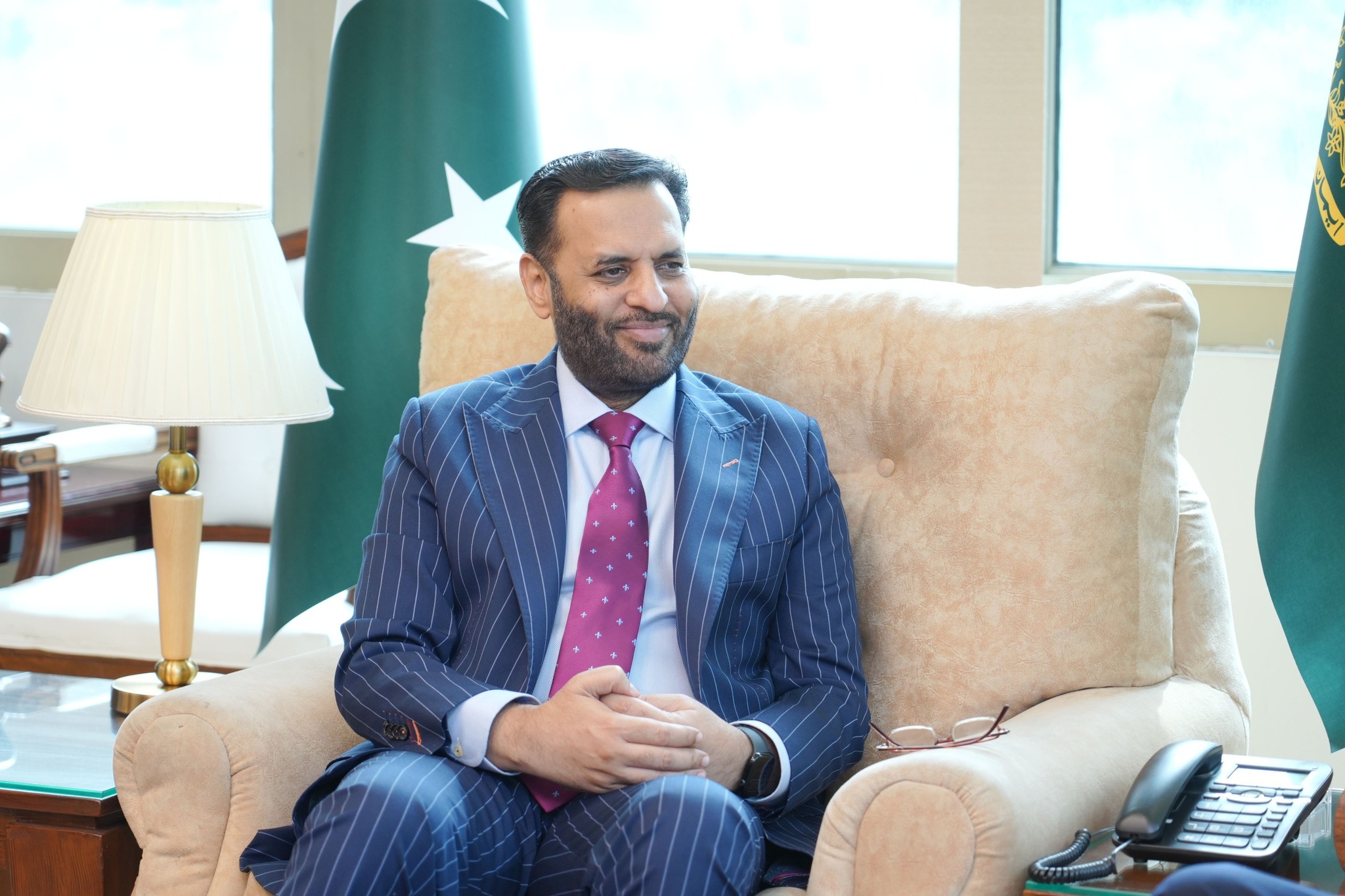 وفاقی وزیر صحت سید مصطفیٰ کمال سے ایرانی سفیر کی ملاقات، صحت کے شعبے سمیت دوطرفہ تعاون کے فروغ پر تبادلہ خیال