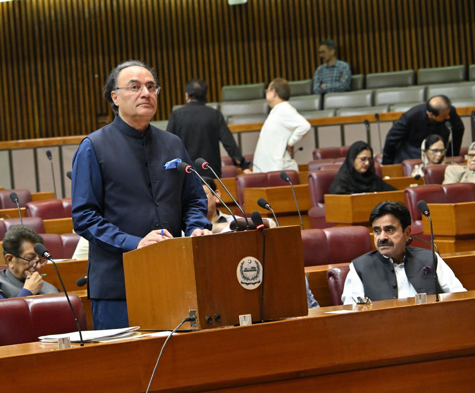 قومی اسمبلی نے وزارت خزانہ کے 4 ہزار 282 ارب روپے سے زائد کے 12 مطالبات زر کی منظوری دیدی