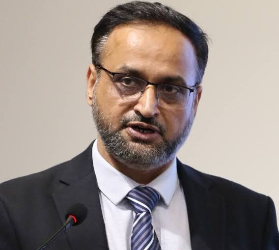 Dr. Kashif Majeed Salik