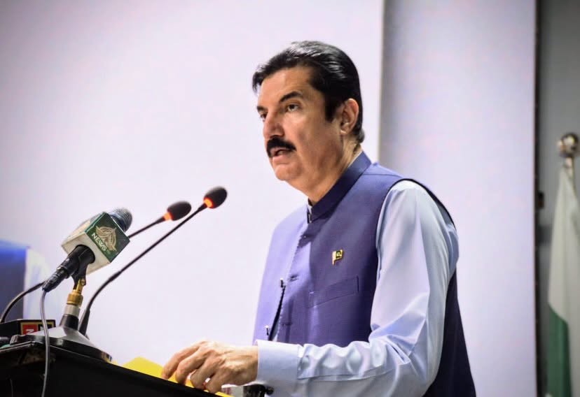 تنازعات کے حل میں ثالثی کے فروغ کی ضرورت ہے، مکالمہ، برداشت اور باہمی احترام پائیدار امن اور انصاف کی بنیاد ہیں، گورنرفیصل کریم کنڈی
