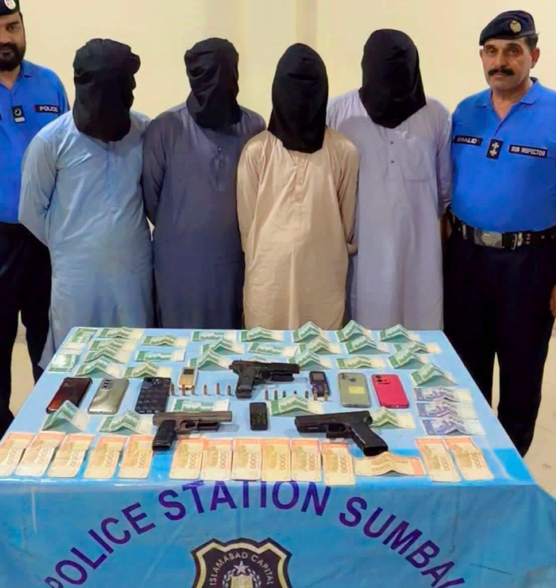 Robbery gang arrested