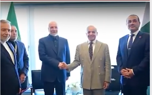 وزیرِ اعظم شہباز شریف اور فیلڈ مارشل سید عاصم منیر سے ایرانی سپیکر محمد باقر قالیباف اور وزیرِ خارجہ عباس عراقچی کی قیادت میں وفد کی ملاقات
