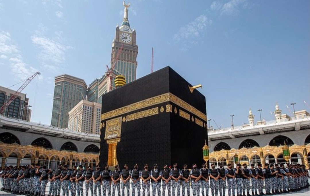 ceremony of bathing the Kaaba