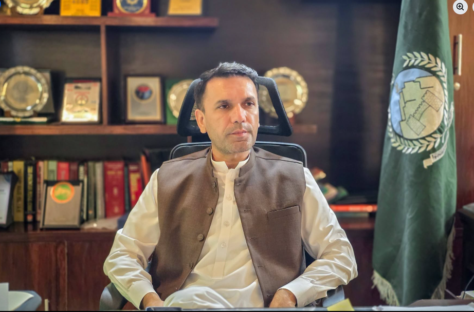 Deputy Commissioner Haripur, Islahuddin,