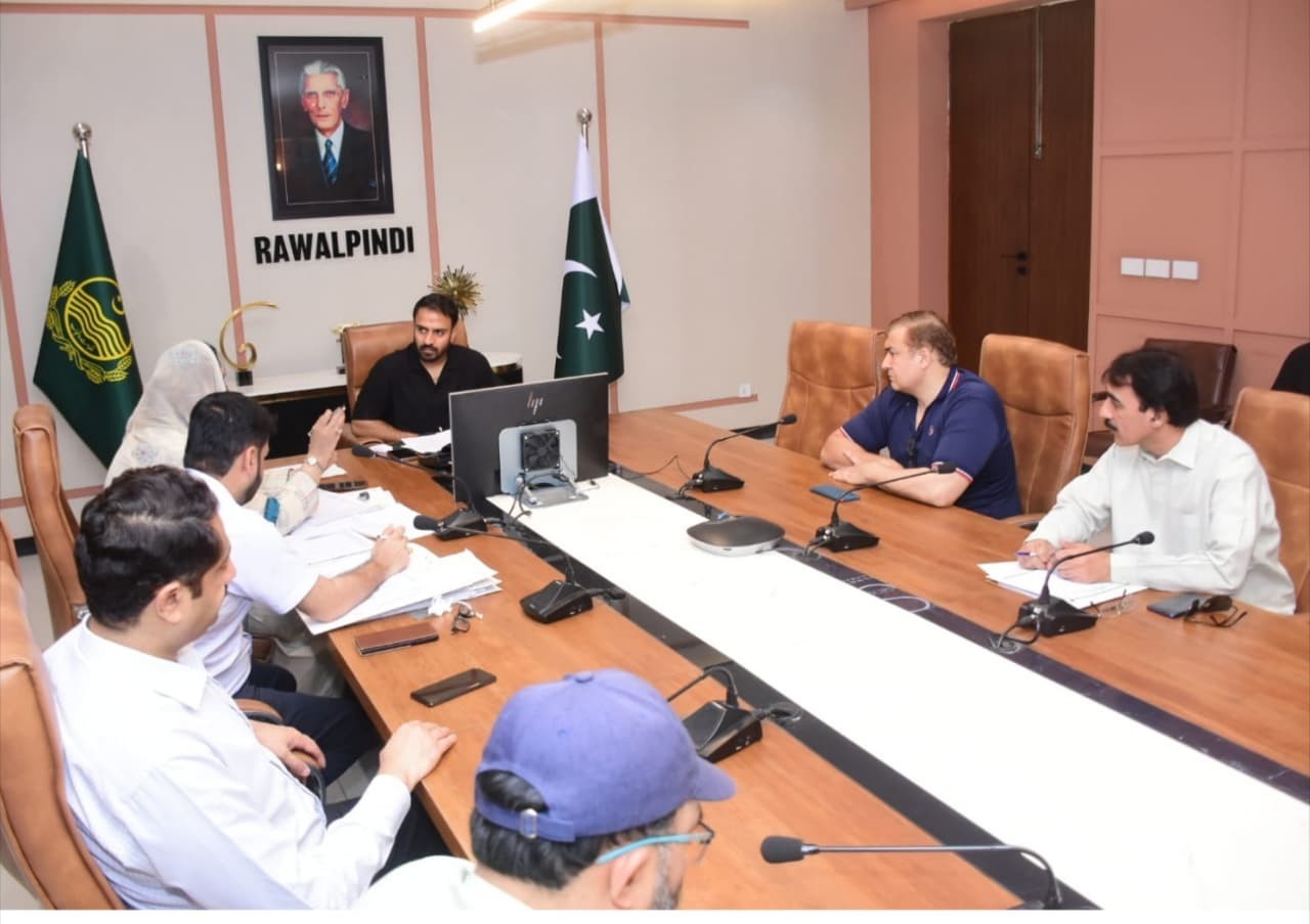 وزیراعلیٰ پنجاب کے اسسٹیو ڈیوائسز فلیگ شپ پروگرام پر عملدرآمد کا جائزہ، معذور افراد کو جدید معاون آلات کی فراہمی کا فیصلہ