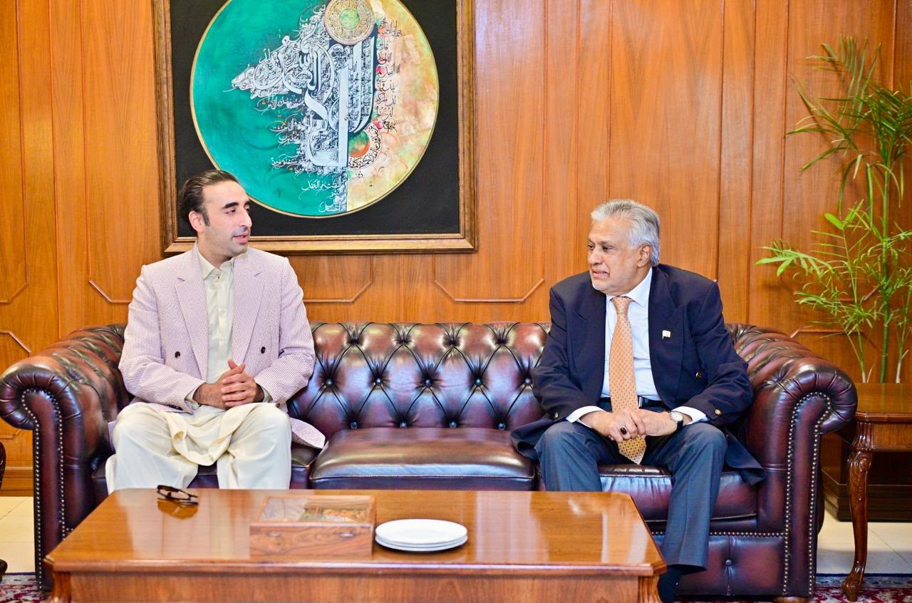 Ishaq Dar, Bilawal Bhutto Zardari,