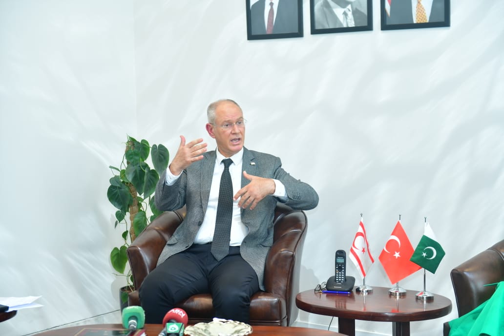 Oguzhan Hasipoglu,