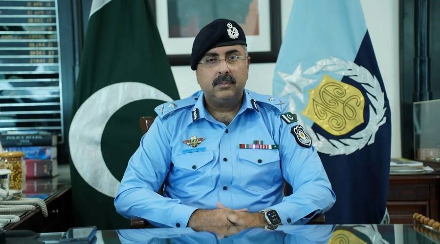 اسلام آباد پولیس نے نائنتھ ایونیو واقعہ میں ملوث مرکزی ملزم کو گرفتار لیاہے،ملزم کو قانون کے مطابق سزا دی جائے گی،آئی جی اسلام آباد