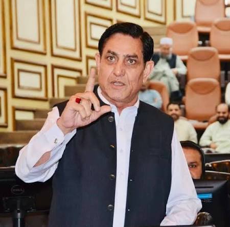 خیبرپختونخوا کے وزیر توانائی نذیر احمد عباسی
