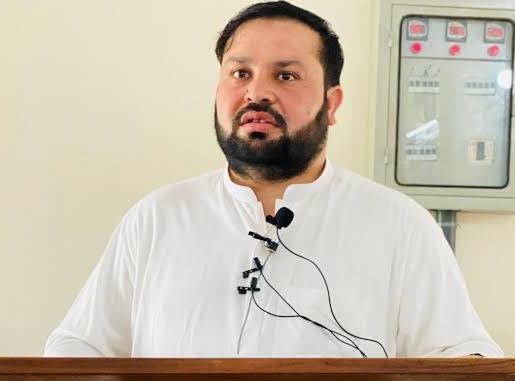 مشیر برائے جنگلات و ماحولیات پیر مصور خان