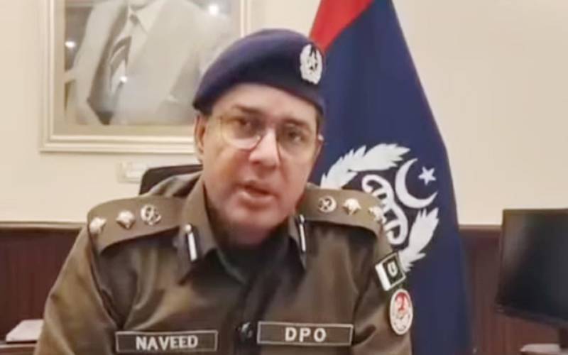 ڈی پی او چنیوٹ ڈاکٹر نوید عاطف