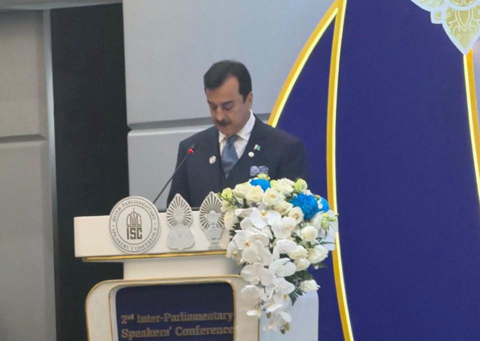 چیئرمین سینیٹ سید یوسف رضا گیلانی کا مضبوط پارلیمانی سفارت کاری، بین الاقوامی قانون کے یکساں اطلاق اور تنازعات کے پرامن حل پر زور