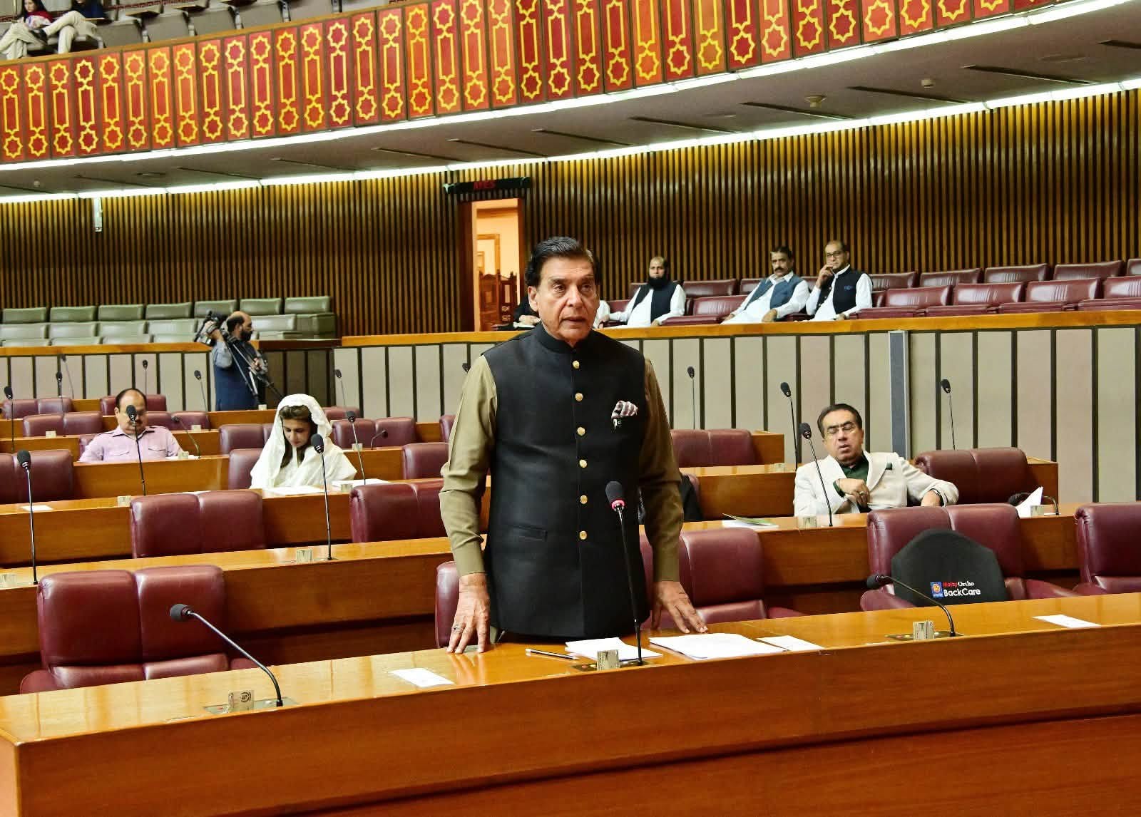 پمز سانحہ کی تحقیقات کے لئے حکومت اور اپوزیشن کی نمائندگی والی کمیٹی بنائی جائے ،راجہ پرویز اشرف