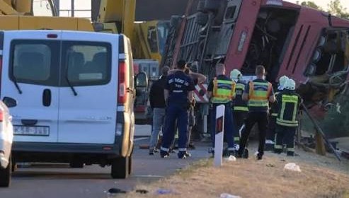 ہنگری ، بس حادثے میں 12 افراد ہلاک